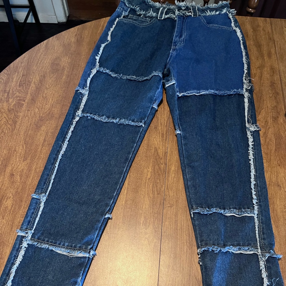 Trendy jeans!